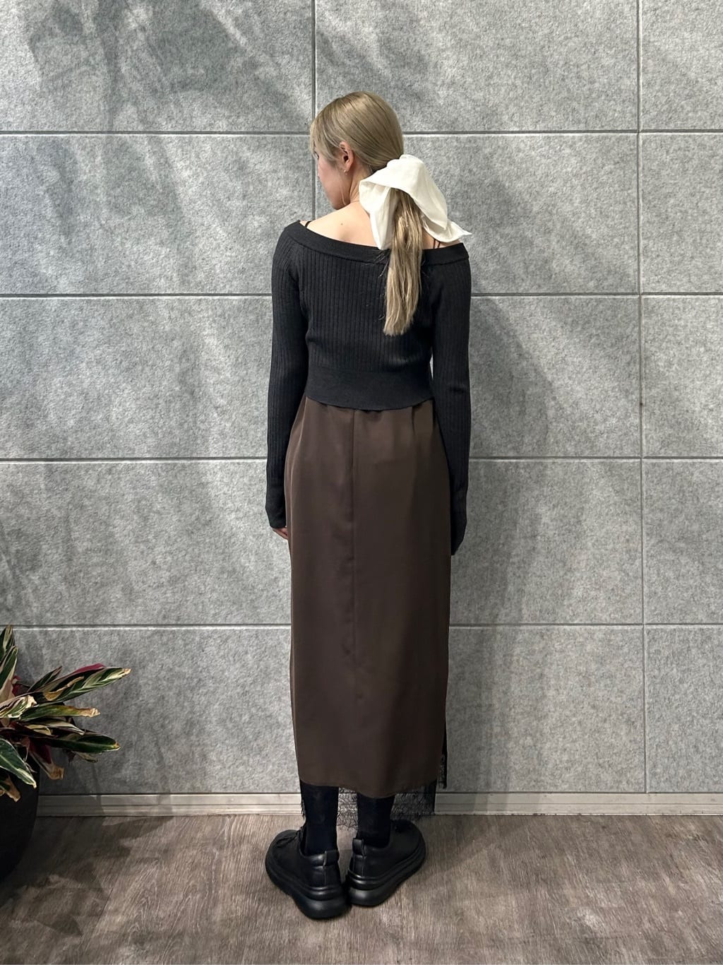 honoka Aさんの「CODE A｜short cardigan」を使ったコーディネート