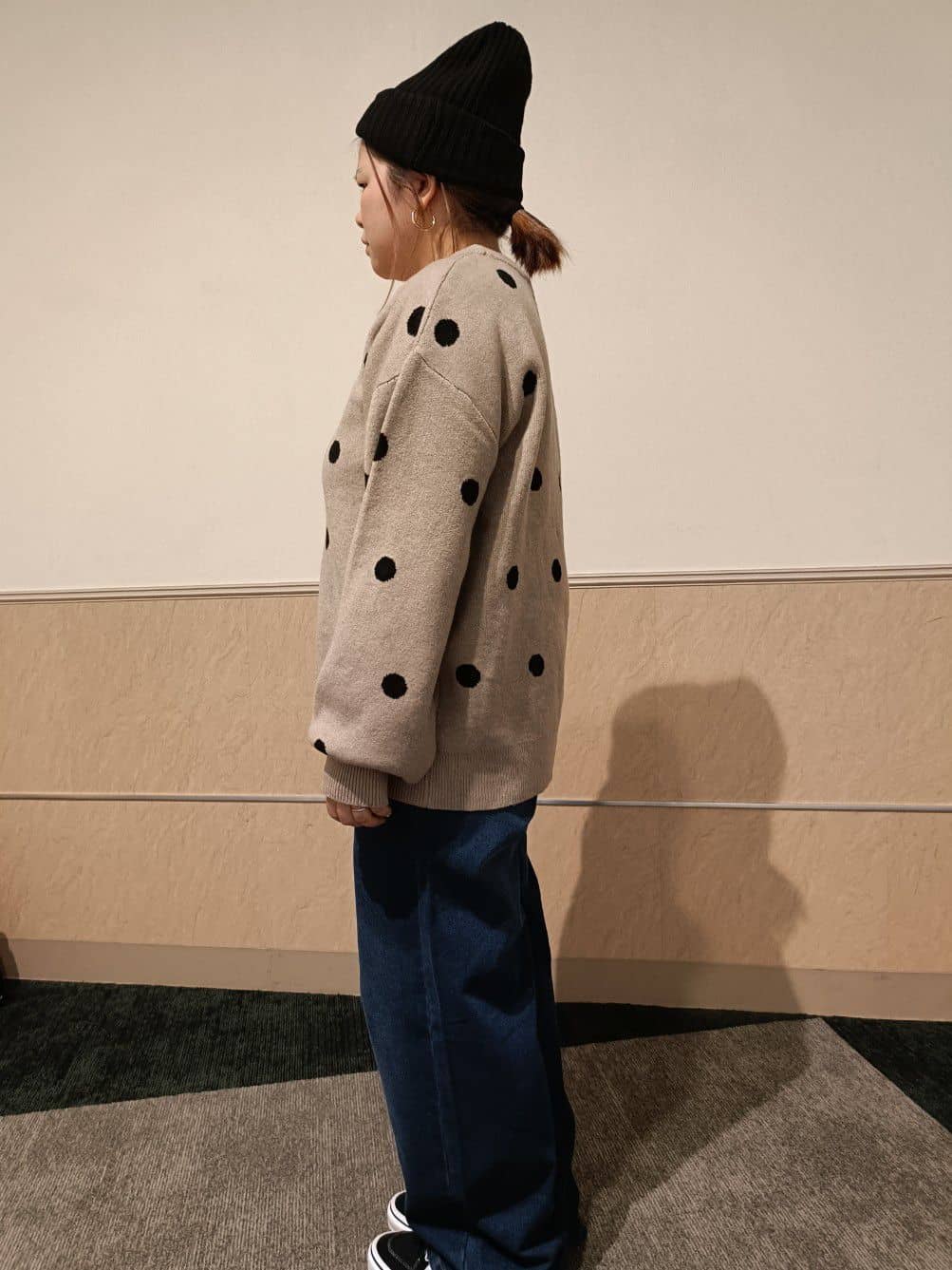 カオリさんの「SHOO･LA･RUE｜【S-LL】脚のラインを拾いにくい デニムワイドパンツ」を使ったコーディネート