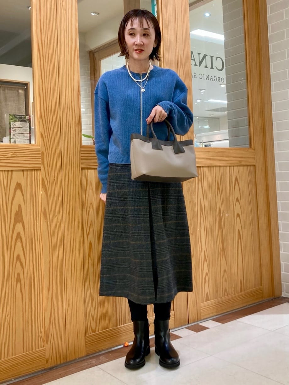 ゆうさんの「UNTITLED｜【ゆったりサイズ／着丈短め】ジップニットカーディガン」を使ったコーディネート