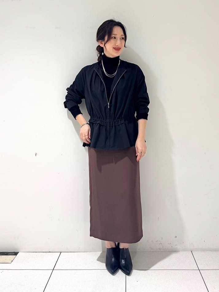 そんさんの「INDIVI｜【洗える／薄手／ラメ】シアーラメニット」を使ったコーディネート