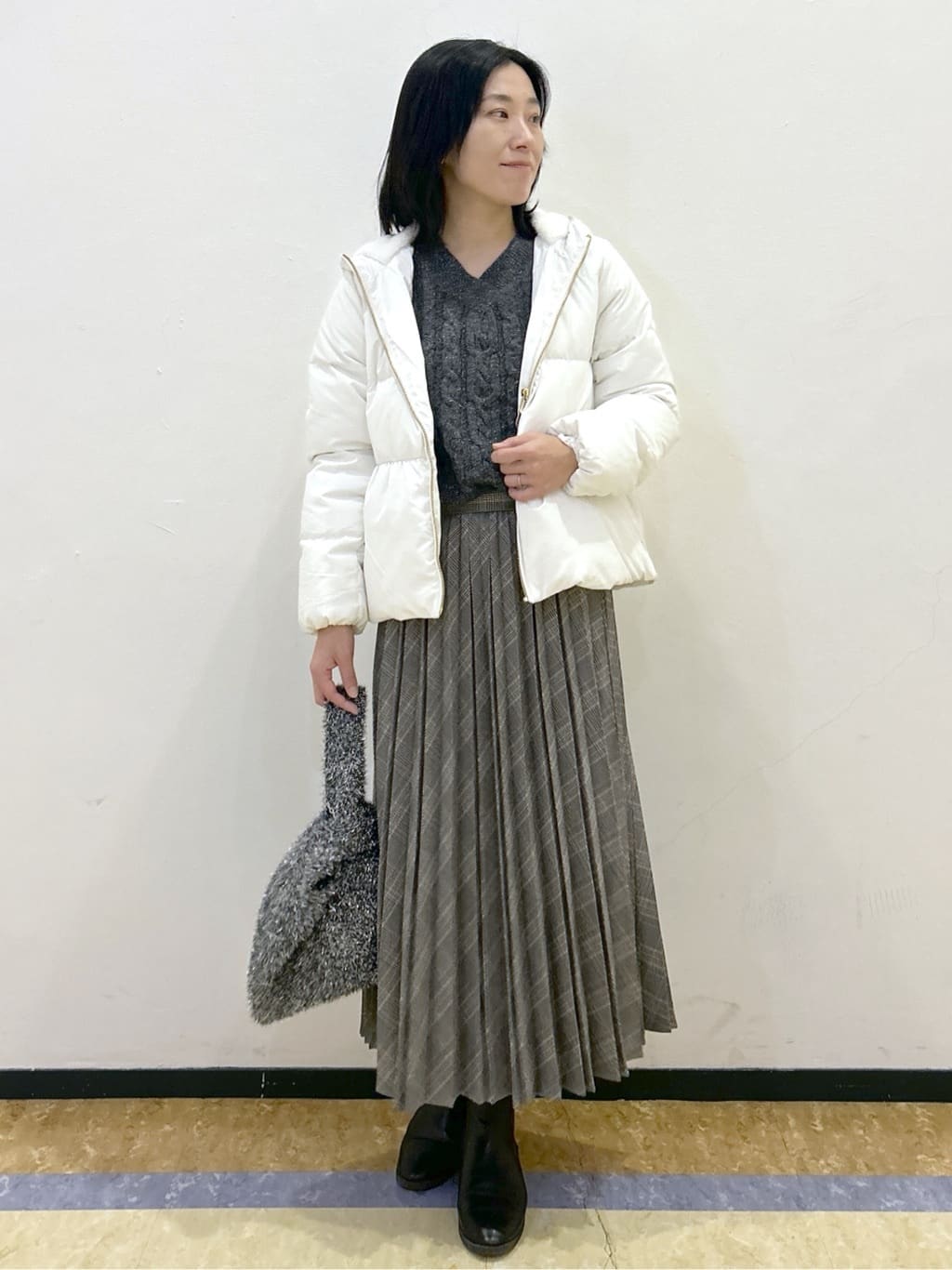 su.さんの「index｜KAWADAダウンペプラムショートコート【撥水／洗濯機OK／静電気防止裏地】」を使ったコーディネート
