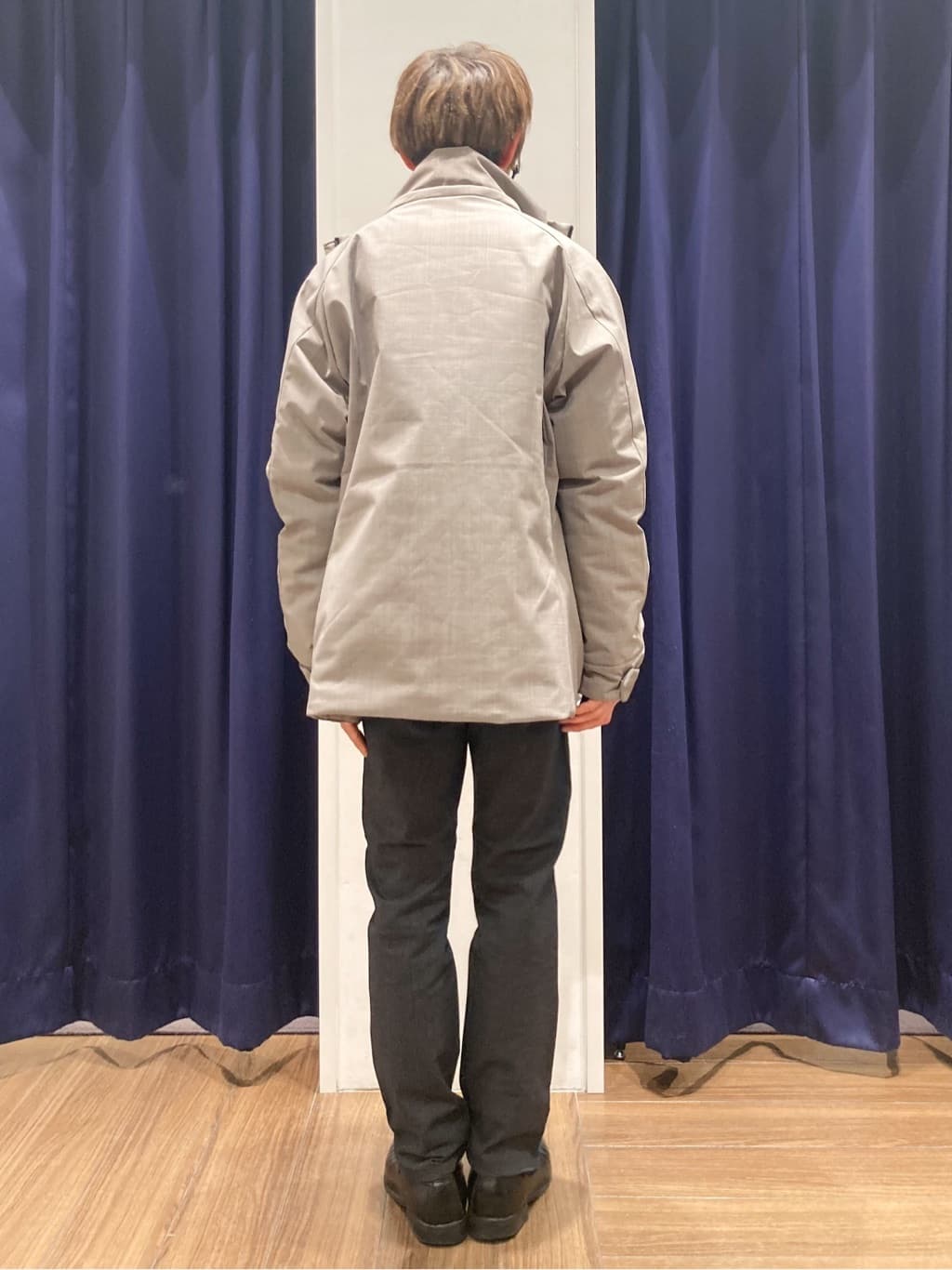 つーじーさんの「THE SHOP TK｜【軽くて、暖かい】SORONA／ソロナ 中綿ブルゾン 防風/軽量/洗濯機OK/フード脱着可」を使ったコーディネート