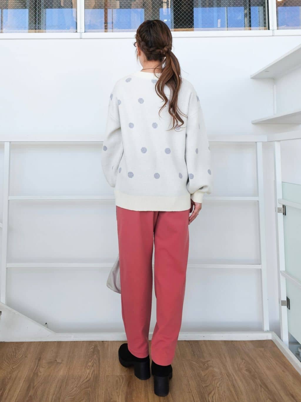ゆゆさんの「SHOO･LA･RUE｜【S-LL/股上深め】裏起毛スマートイージーパンツ」を使ったコーディネート