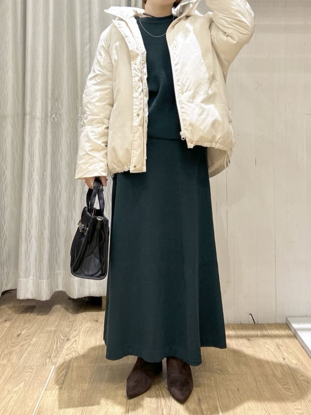 ga_riさんの「THE SHOP TK｜【ぎゅっとされているような暖かさ】撥水中綿ブルゾン」を使ったコーディネート