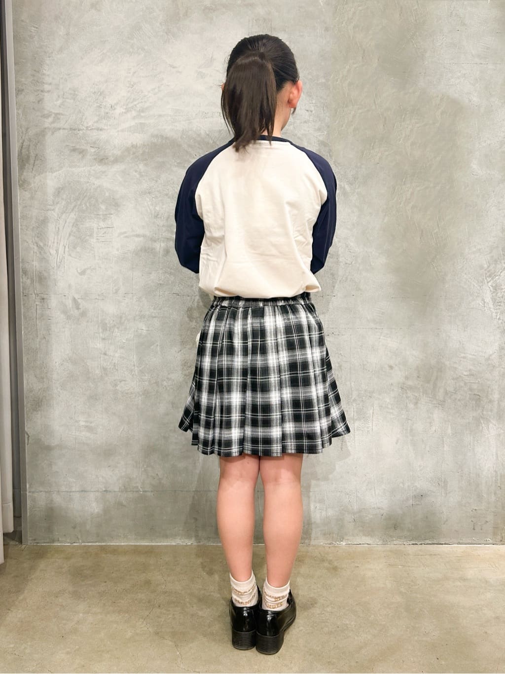 naokoさんの「THE SHOP TK｜PEANUTS/ピーナッツ ラグランTシャツ」を使ったコーディネート