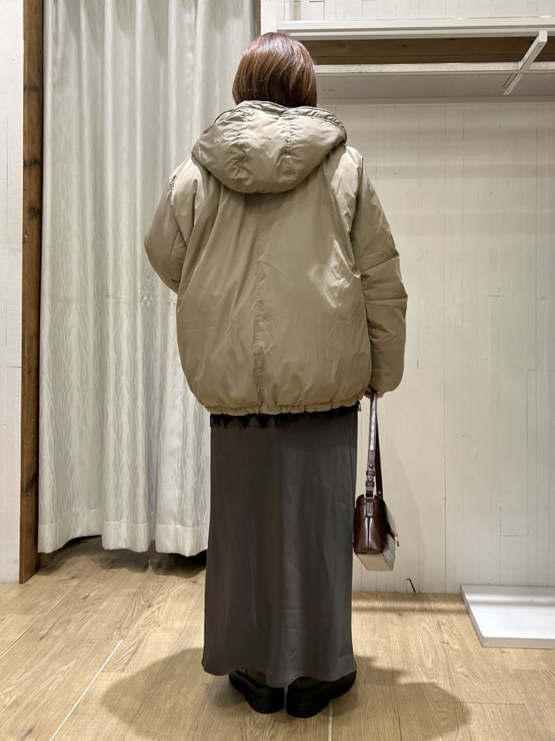 ga_riさんの「THE SHOP TK｜【ぎゅっとされているような暖かさ】撥水中綿ブルゾン」を使ったコーディネート