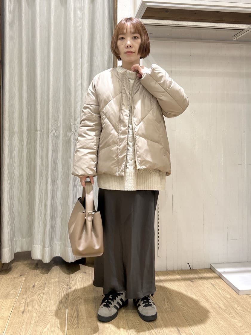 ga_riさんの「THE SHOP TK｜きれいめにもカジュアルにも ノーカラーキルトジャケット」を使ったコーディネート