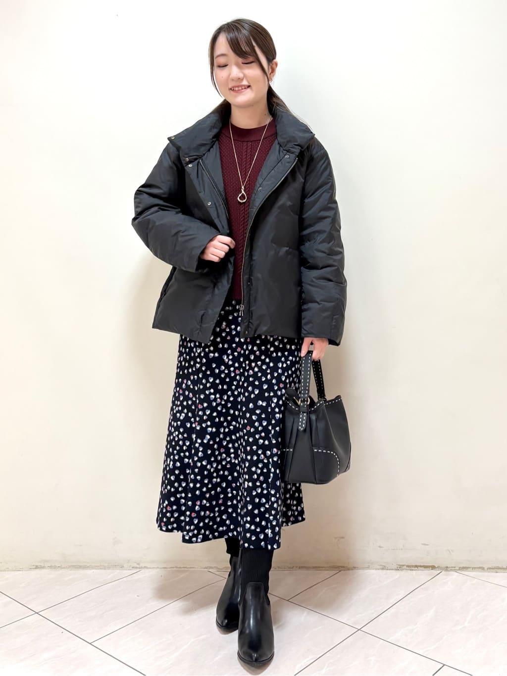 mikiさんの「Reflect｜【すっきりシルエット】ショート丈ダウンコート」を使ったコーディネート
