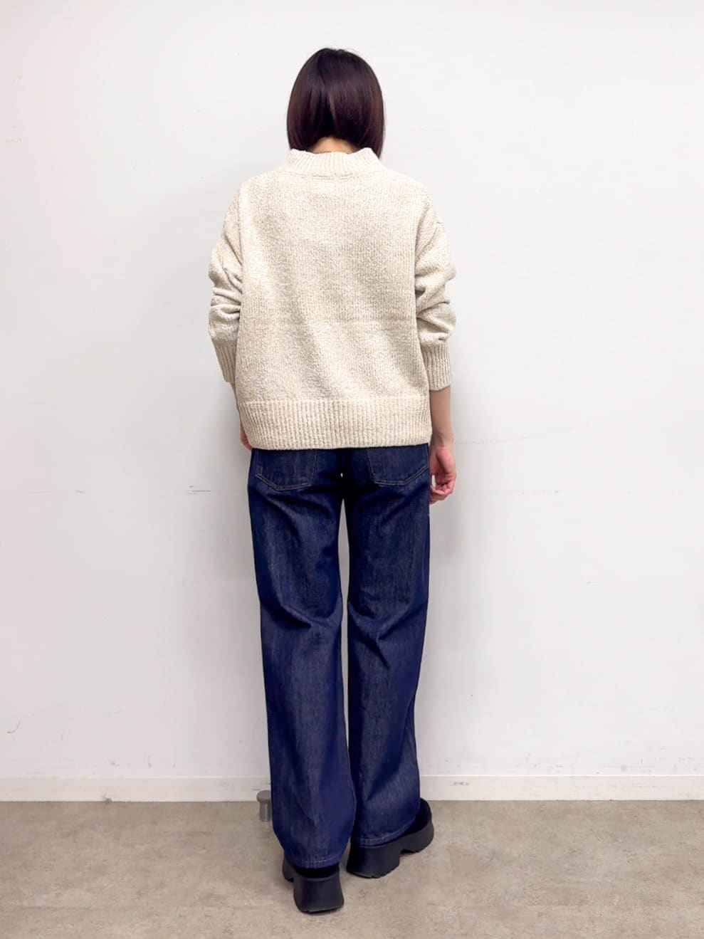 𝐜𝐡𝐢𝐤𝐚さんの「SHOO･LA･RUE｜【洗濯機可/撥水/リバーシブル】 ノーカラー中綿ブルゾン」を使ったコーディネート