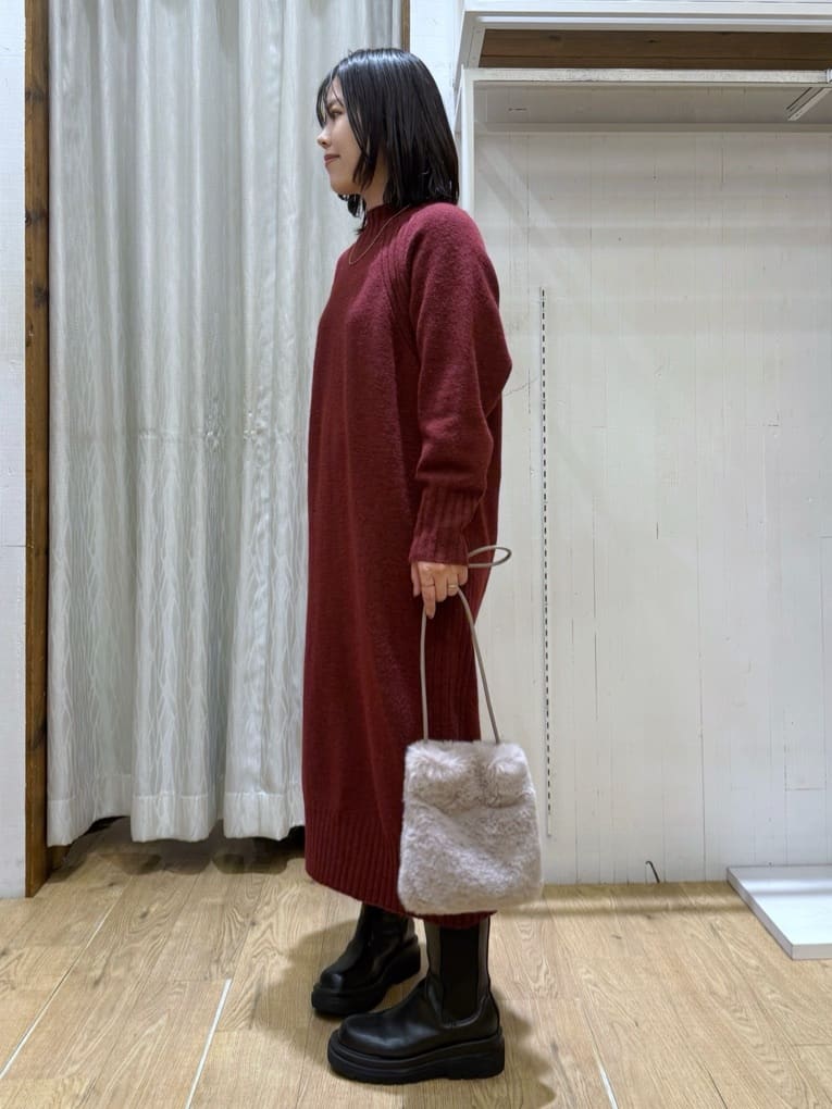 chさんの「THE SHOP TK｜ウール混杢調ハイネックワンピース」を使ったコーディネート