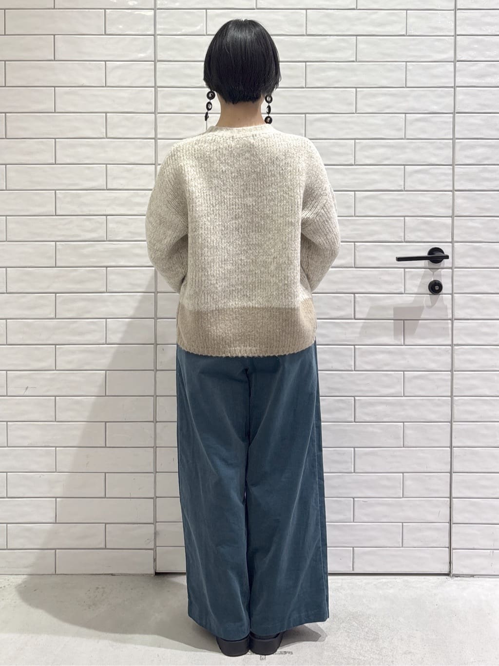 ayumiさんの「OPAQUE.CLIP｜カラーMIXミドルゲージニット【洗濯機OK】」を使ったコーディネート