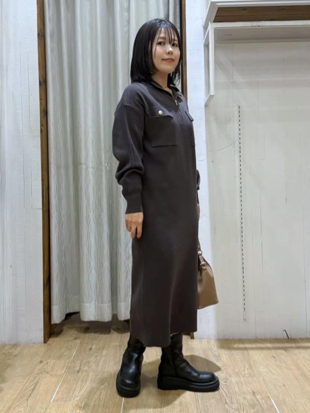 chさんの「THE SHOP TK｜1枚でこなれ見え ハーフZIPワンピース【毛玉になりにくい/静電気防止/洗濯機OK】」を使ったコーディネート