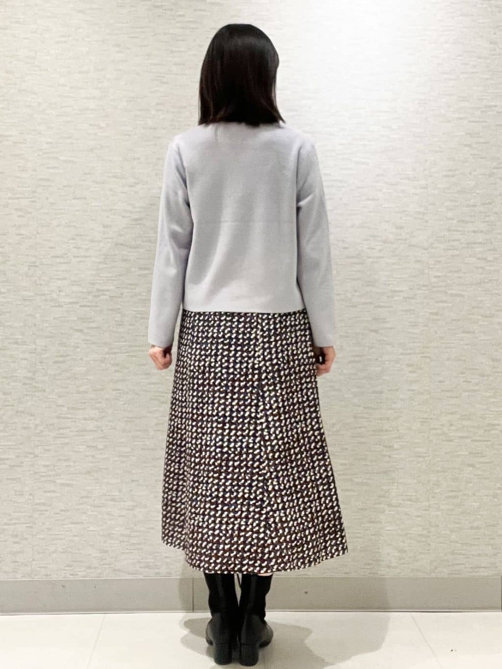 marikoさんの「Reflect｜【選べる5色／アンサンブル可】クルーネックカーディガン」を使ったコーディネート