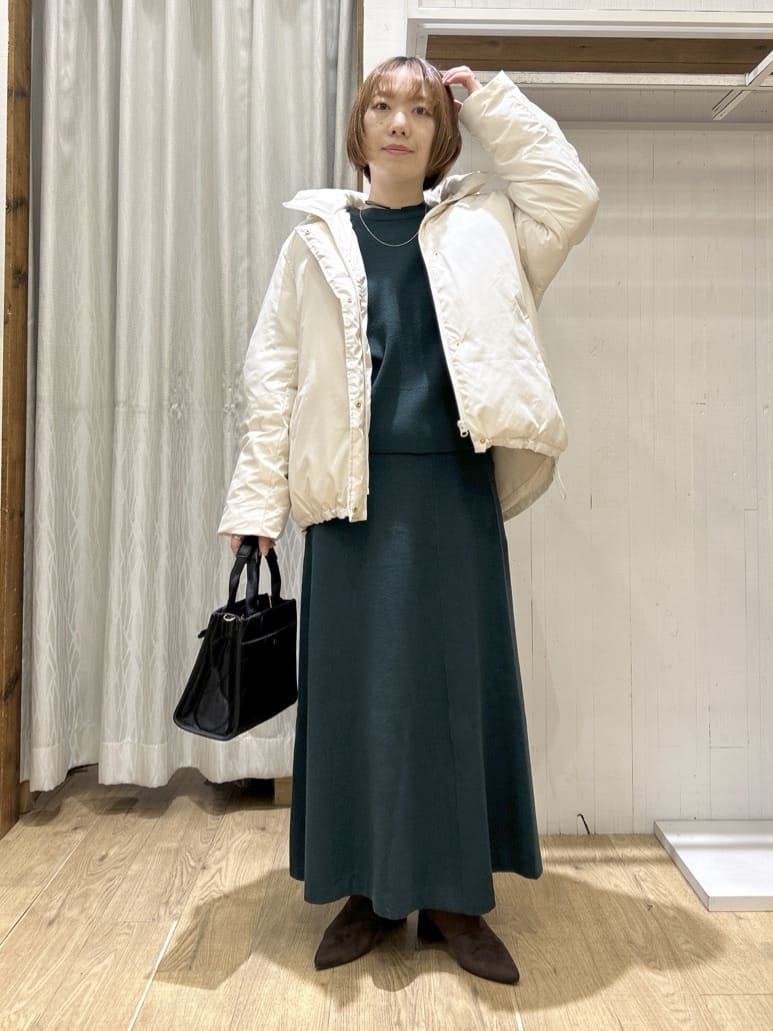 ga_riさんの「THE SHOP TK｜【ぎゅっとされているような暖かさ】撥水中綿ブルゾン」を使ったコーディネート