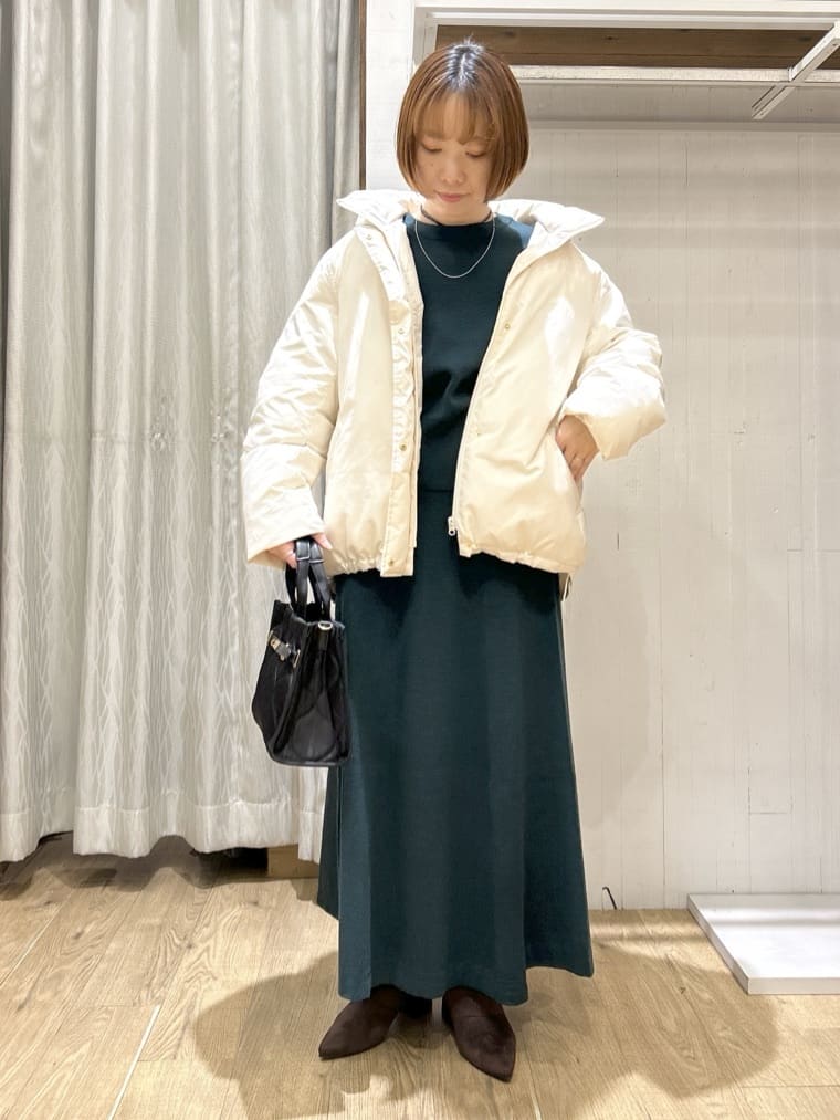 ga_riさんの「THE SHOP TK｜【ぎゅっとされているような暖かさ】撥水中綿ブルゾン」を使ったコーディネート