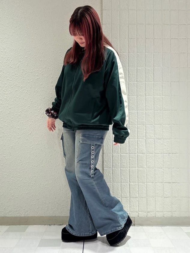 まいまいさんの「ESPERANZA｜【EC先行販売】厚底レースアップリボンフェイクムートンブーツ」を使ったコーディネート
