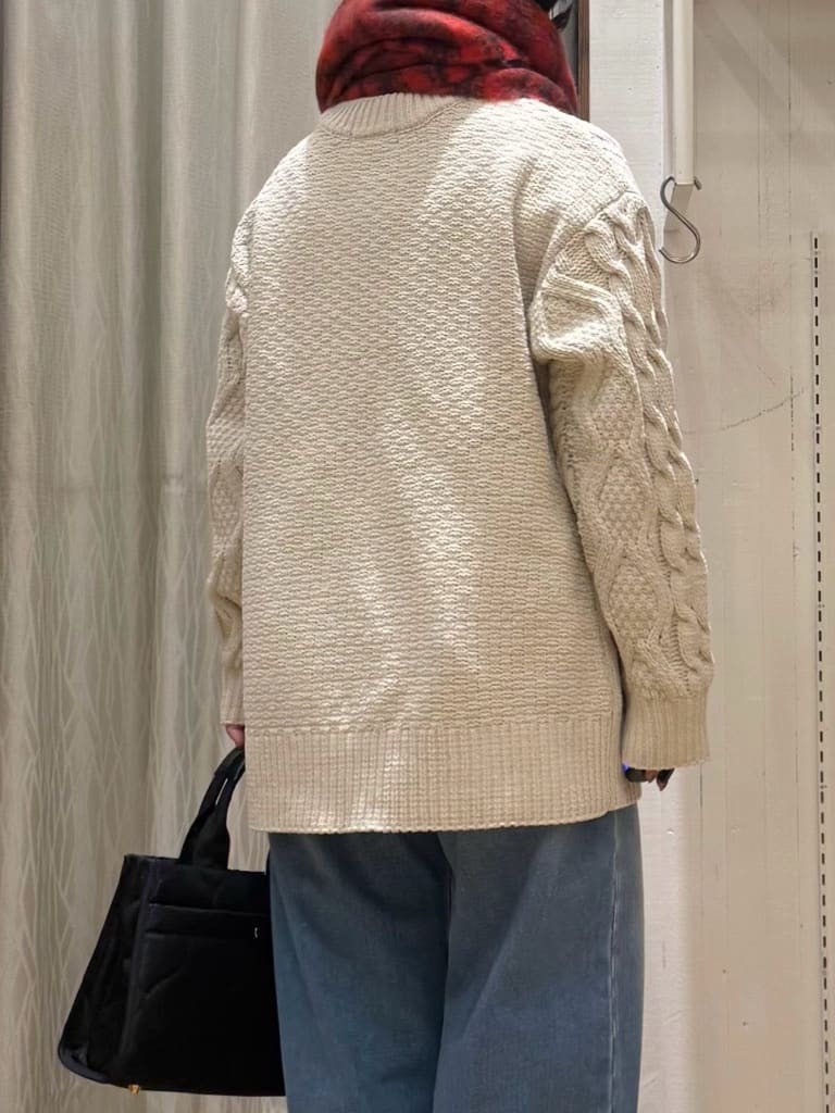 chさんの「THE SHOP TK｜【洗える】冬のコーデを盛り上げる マットモール ケーブルニット」を使ったコーディネート