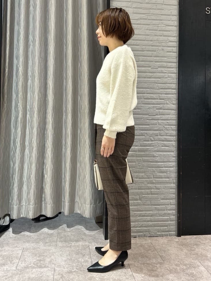 ga_riさんの「THE SHOP TK｜【洗える】上品にきらめく フェザーラメニット」を使ったコーディネート
