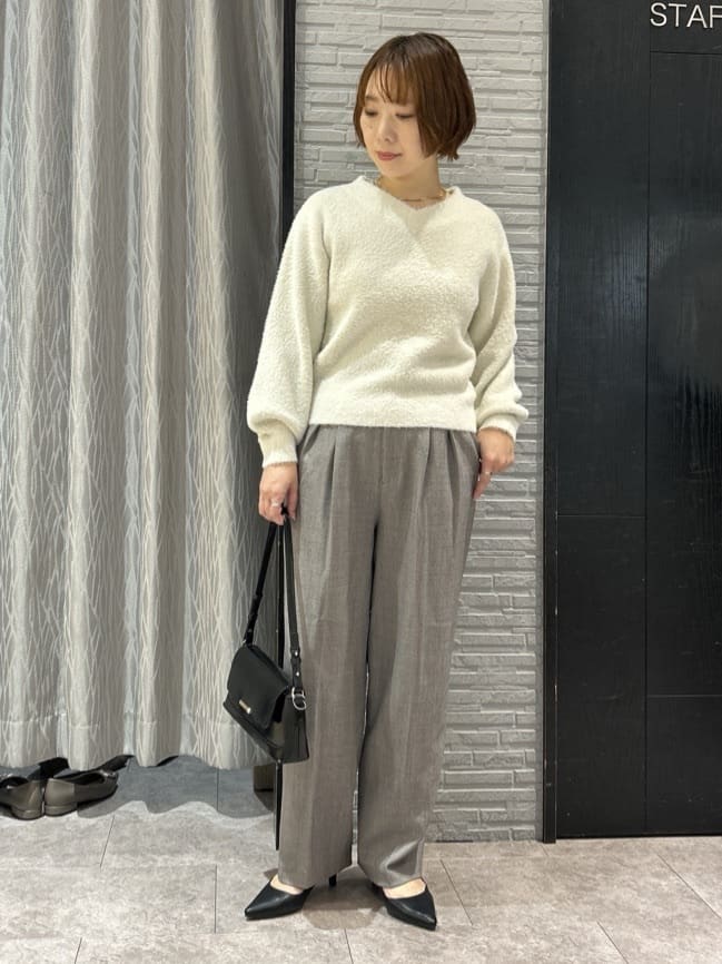 ga_riさんの「THE SHOP TK｜【洗える】上品にきらめく フェザーラメニット」を使ったコーディネート