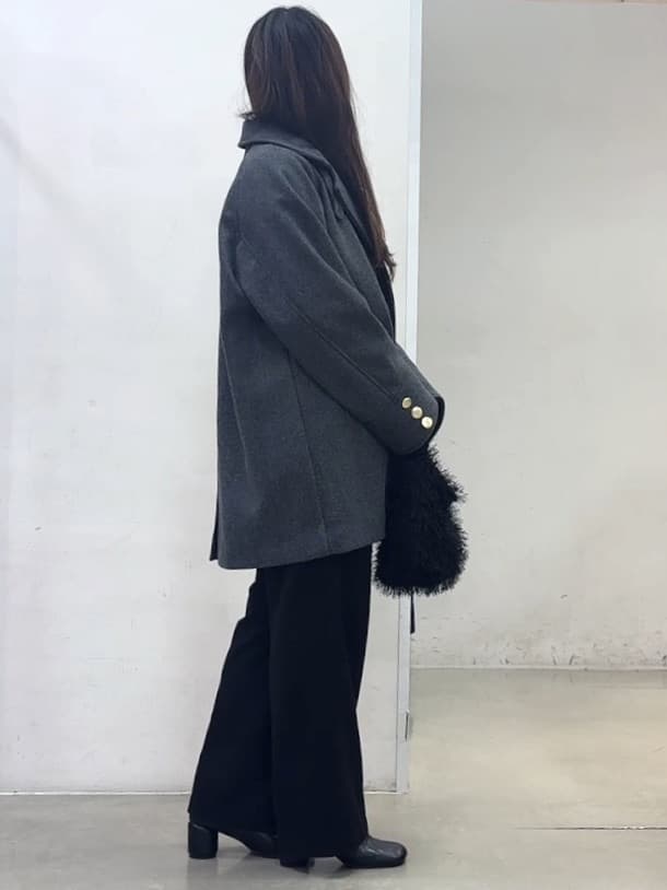 tokiさんの「THE SHOP TK｜クラシカルな装い ウールライクスタンドカラーコート」を使ったコーディネート