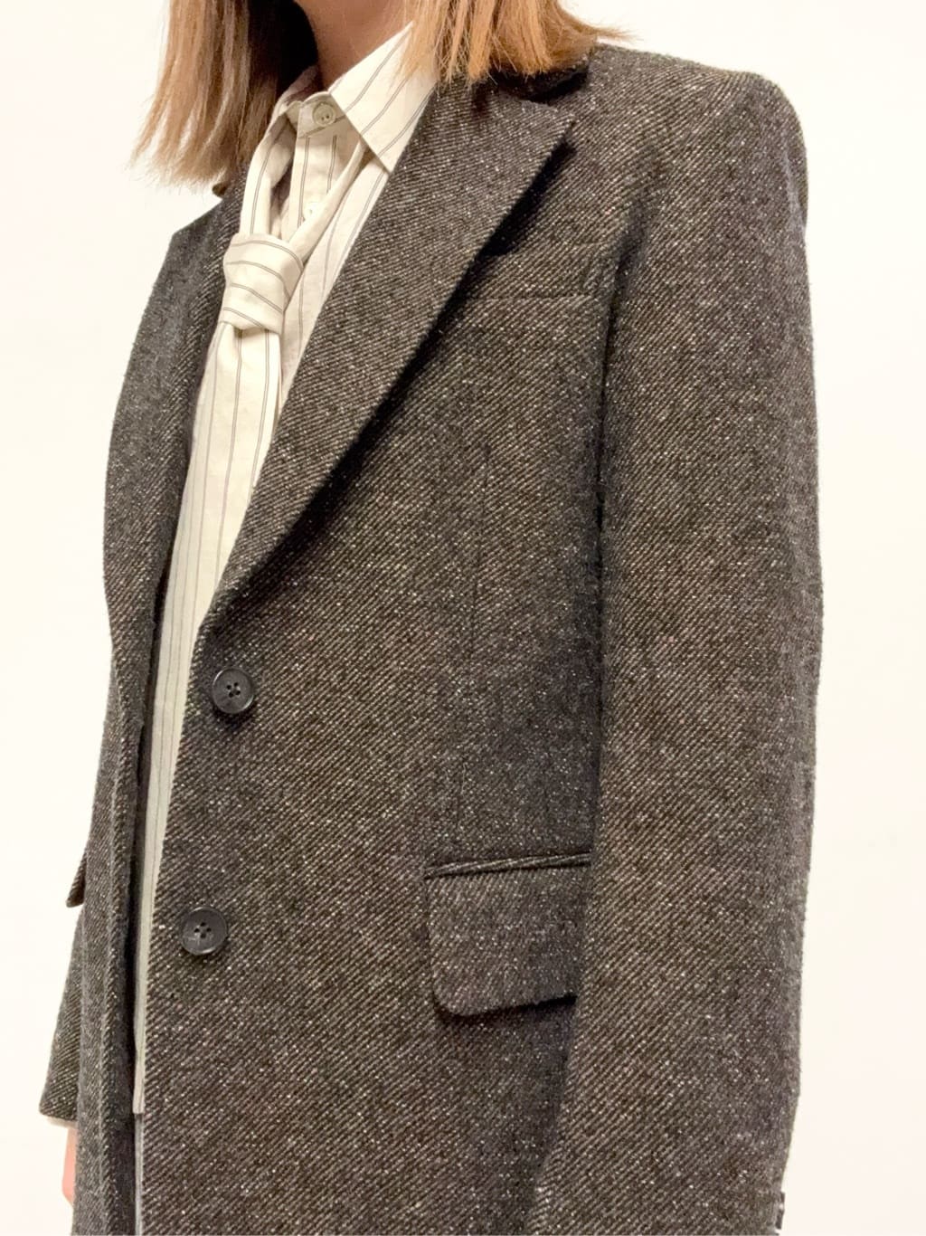 Nishijimaさんの「DRESSTERIOR｜ストレッチヴィンテージサテンナロースカート」を使ったコーディネート