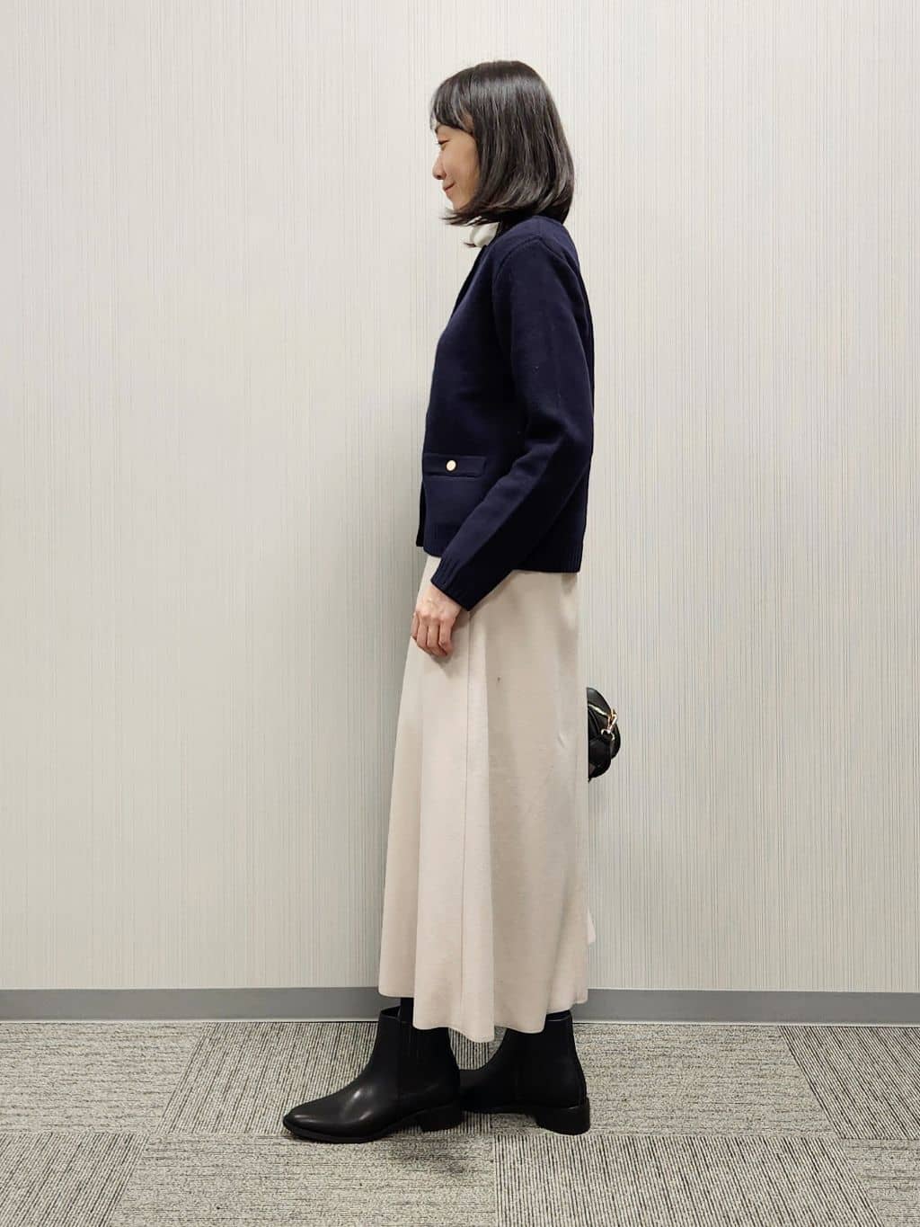 naraさんの「Dessin｜ウールカシミヤカーディガン」を使ったコーディネート