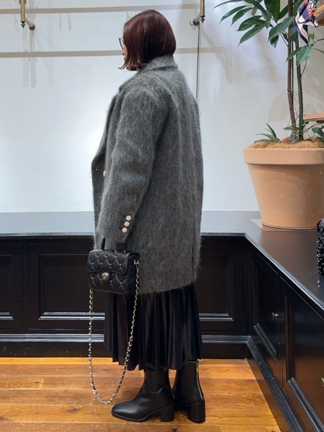 Asamiさんの「DRESSTERIOR｜◆取り外しフリル付き裏毛プルオーバー」を使ったコーディネート