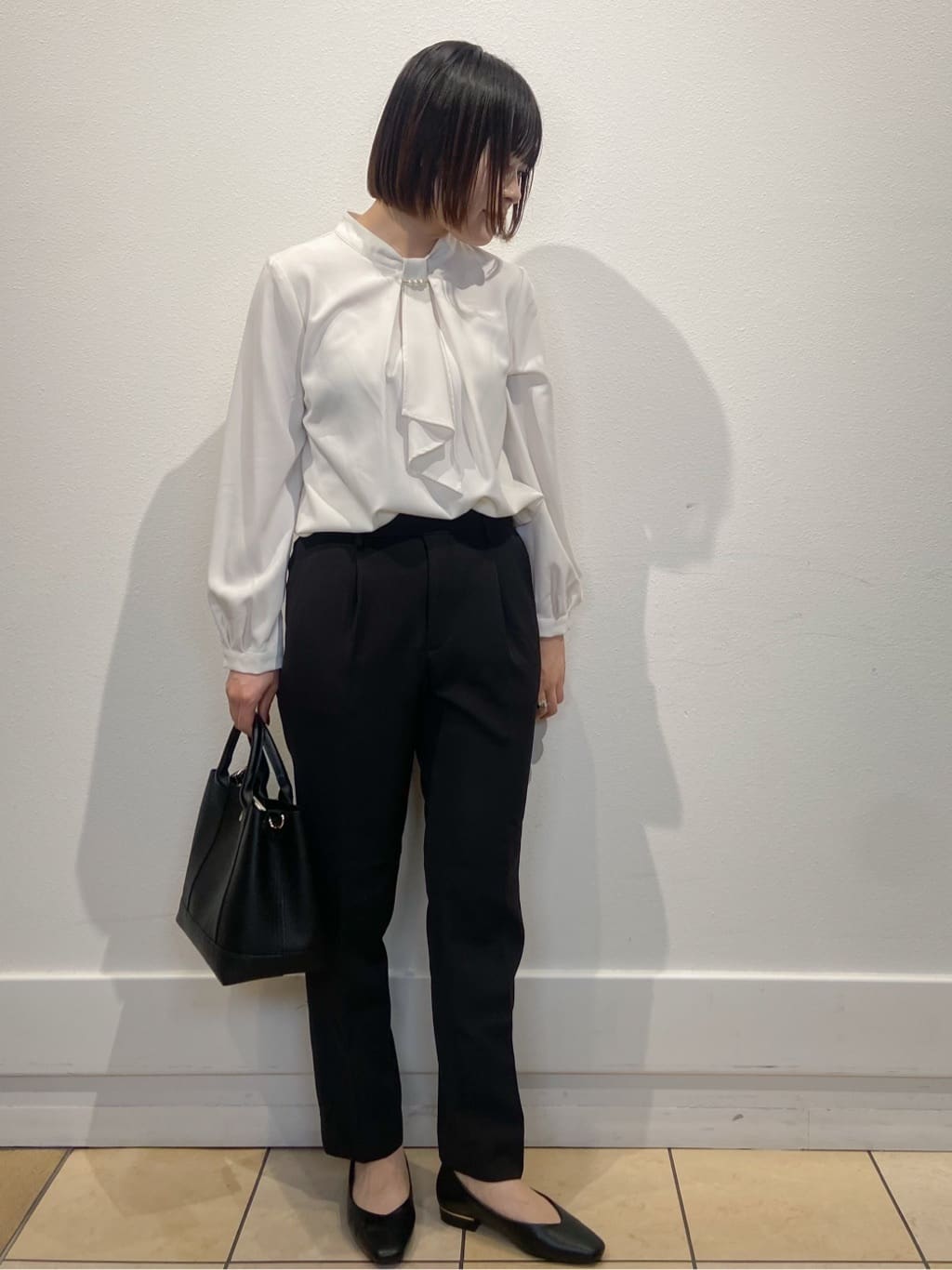 kimiさんの「index｜ボウタイタックブラウス【洗濯機OK／防シワ】《XS～3L》」を使ったコーディネート