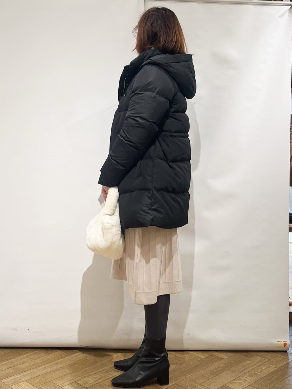 fumiさんの「index｜KAWADAダウンドロストミドルコート【撥水／洗濯機OK／2WAY／静電気防止裏地】《XS～3L》」を使ったコーディネート