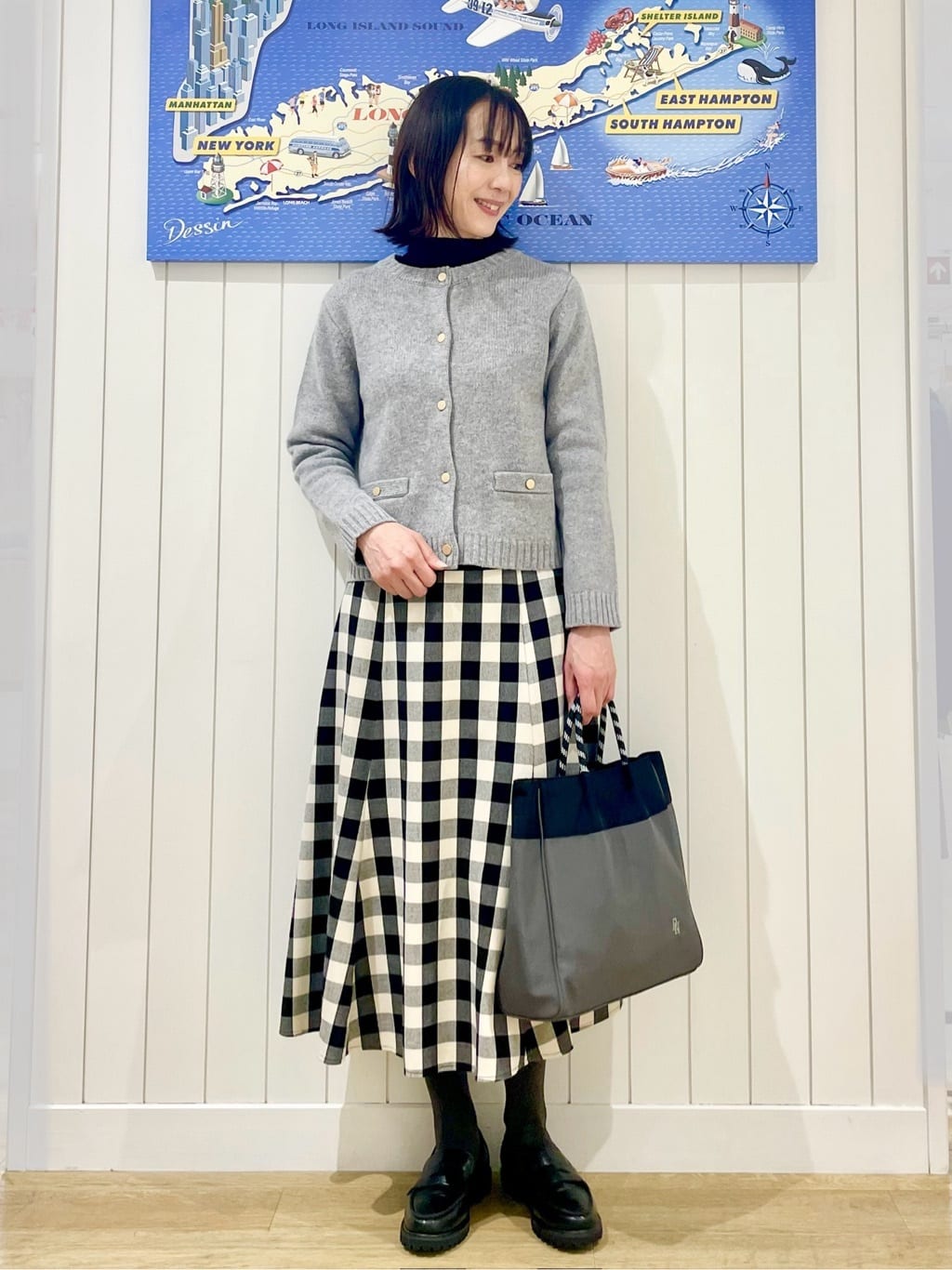 uwatokoさんの「Dessin｜ウールカシミヤカーディガン」を使ったコーディネート
