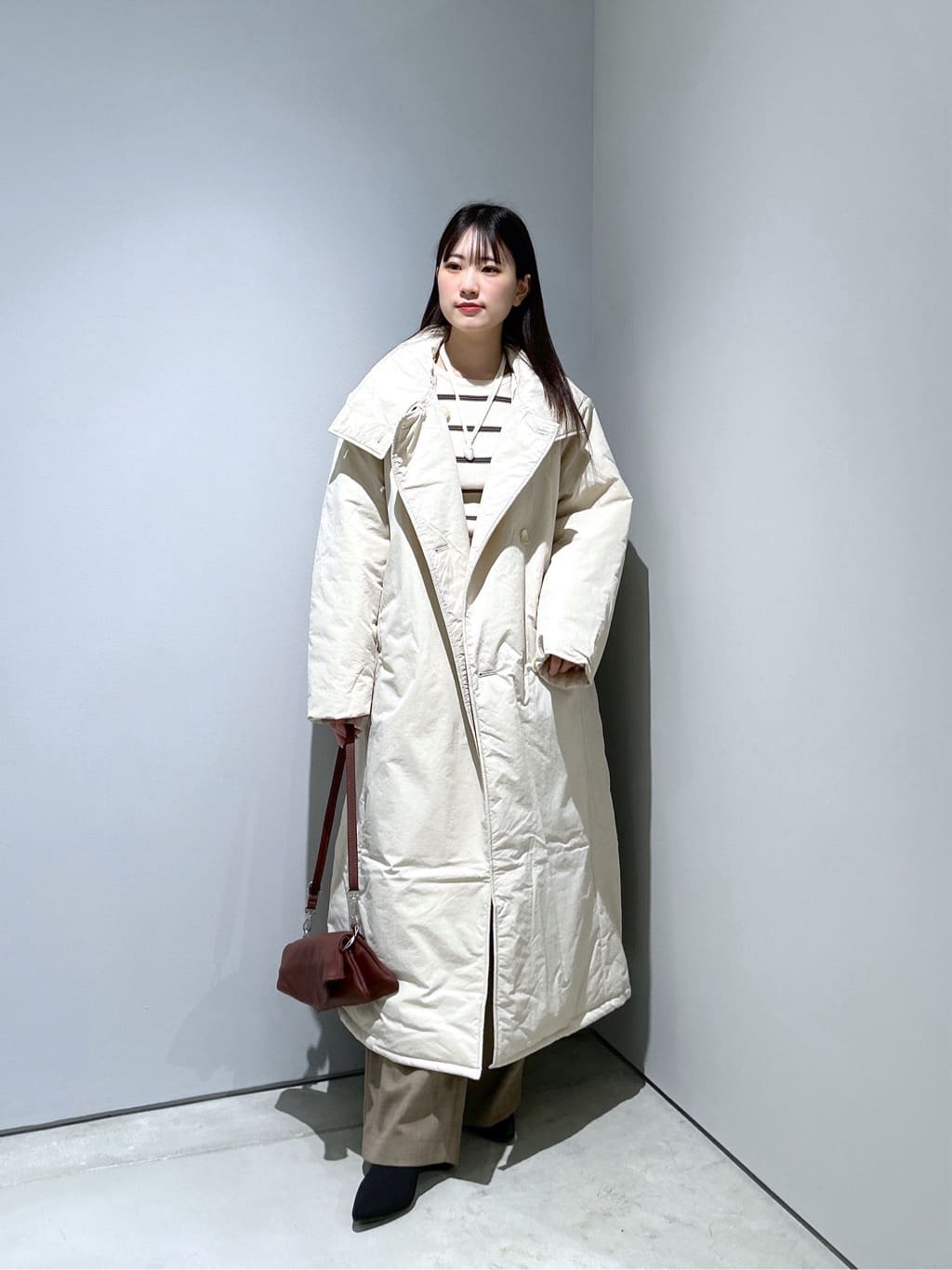 Renoさんの「INDIVI｜センタータックメランジワイドパンツ」を使ったコーディネート