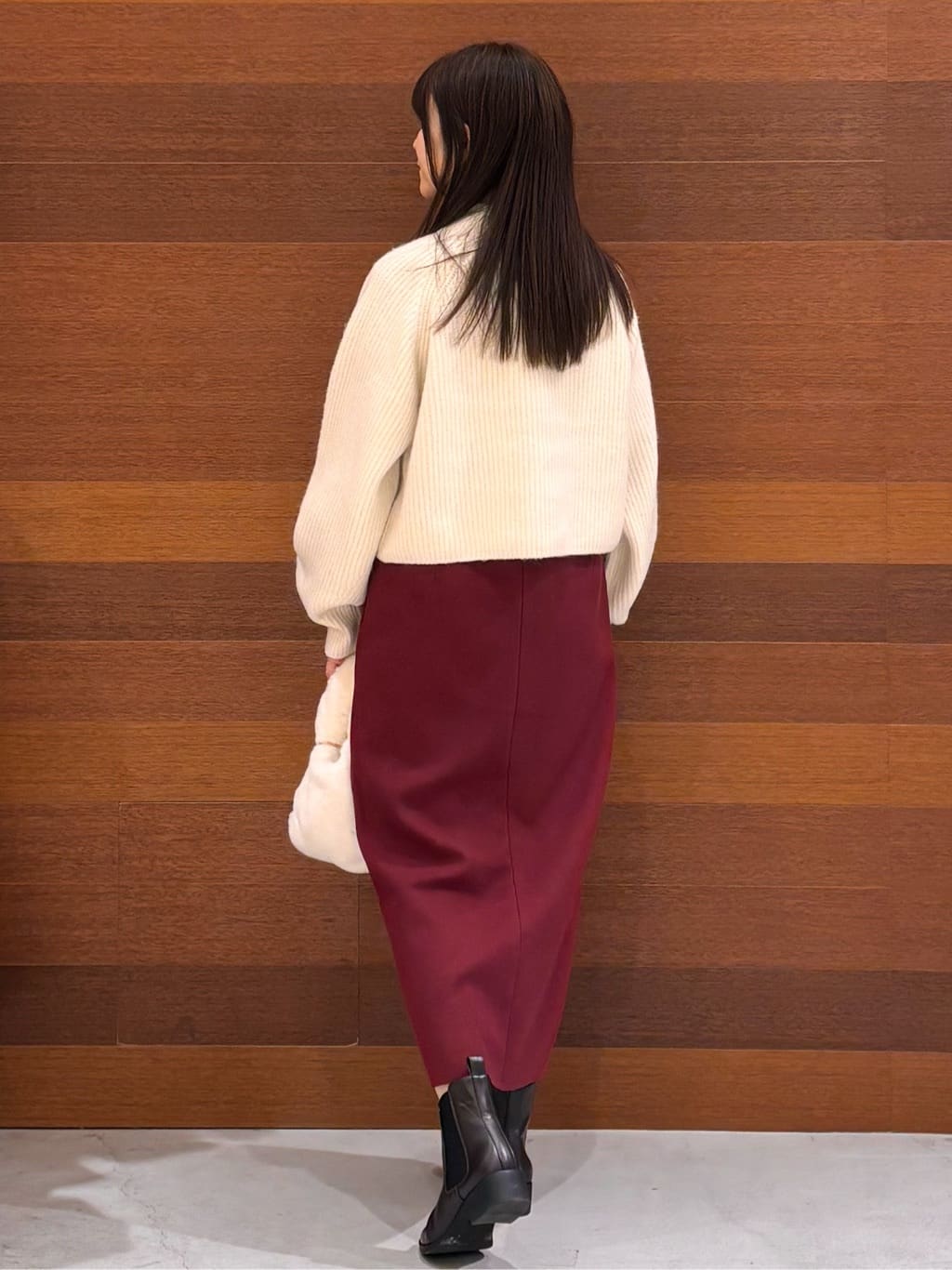 まみさんの「OPAQUE.CLIP｜MIXミドルゲージショートあぜニット【洗濯機OK】」を使ったコーディネート