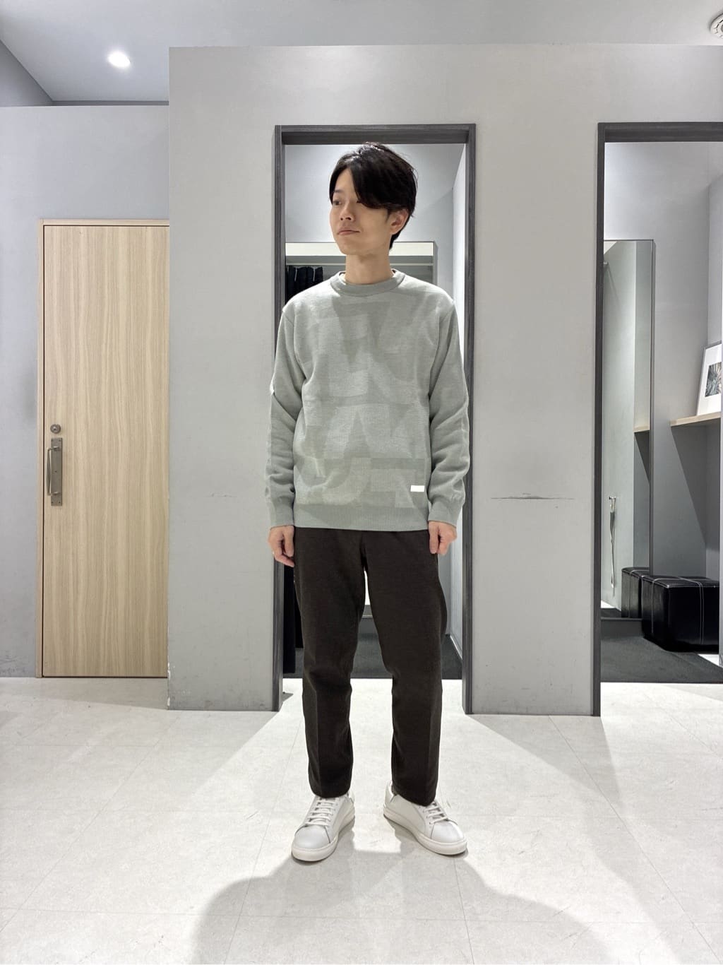 わいずみさんの「TAKEO KIKUCHI｜【袖取り外し可】デタッチャブル ダウンブルゾン」を使ったコーディネート