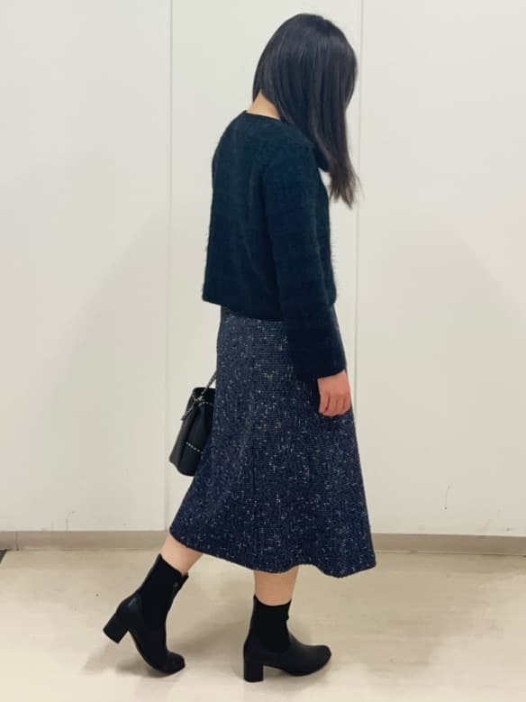 Rihoさんの「Reflect｜【お食事会やお出かけに◎】ふんわりジャカード編みカーディガン」を使ったコーディネート