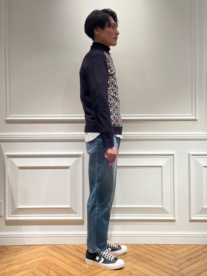 橋本さんの「DRESSTERIOR｜オックスフォード ラウンドカラーシャツ」を使ったコーディネート