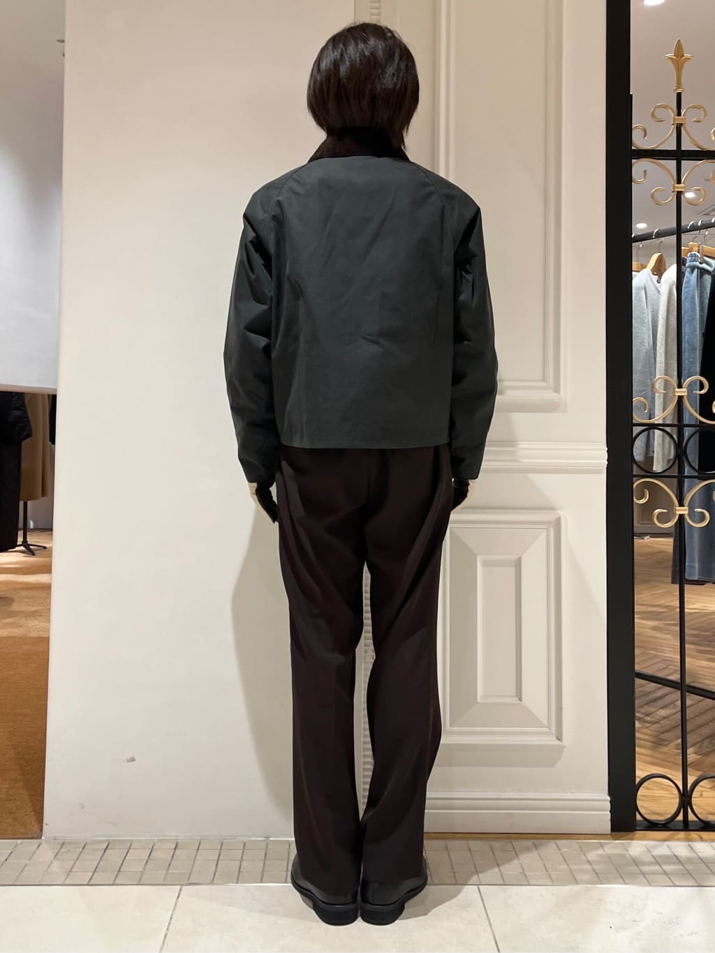 Watanabeさんの「DRESSTERIOR｜◆【セットアップ可】ブラウンツイル ツータックパンツ」を使ったコーディネート