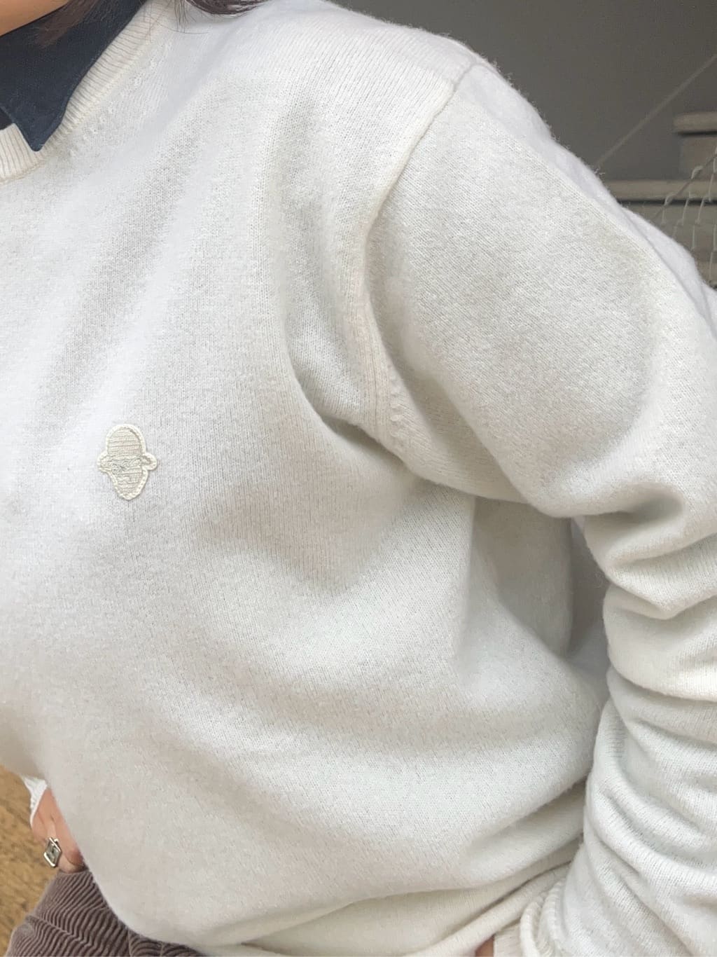 karunaさんの「TAKEO KIKUCHI｜【Air Palette Knit】ワンポイント カラーニット プルオーバー」を使ったコーディネート