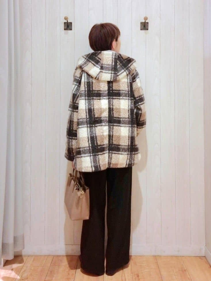 Ribさんの「SHOO･LA･RUE｜【S-LL/洗濯機可】ふわふわがやみつきになる柔らかさ スウェットライクロゴニット」を使ったコーディネート