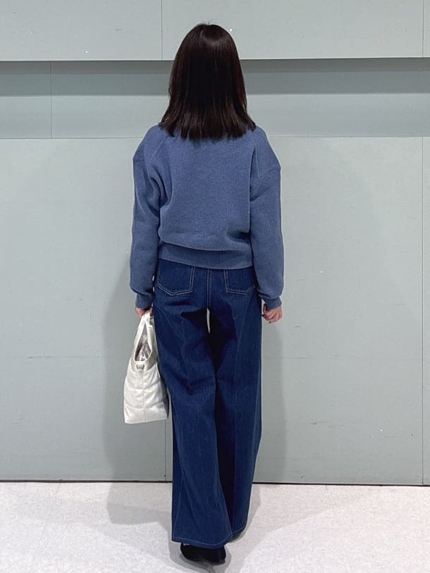 makiさんの「UNTITLED｜【ゆったりサイズ／着丈短め】ジップニットカーディガン」を使ったコーディネート