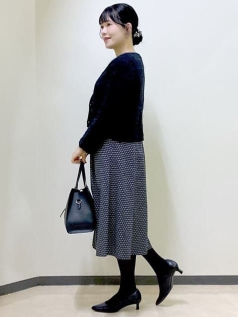  beni_gingerさんの「Reflect｜【通勤/お出かけ◎】ジオメプリントクラシカルワンピース」を使ったコーディネート