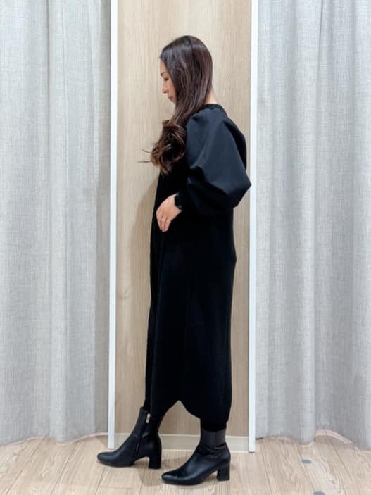 sachiさんの「grove｜一枚で華やぐ、袖布帛ケーブルニットワンピース」を使ったコーディネート