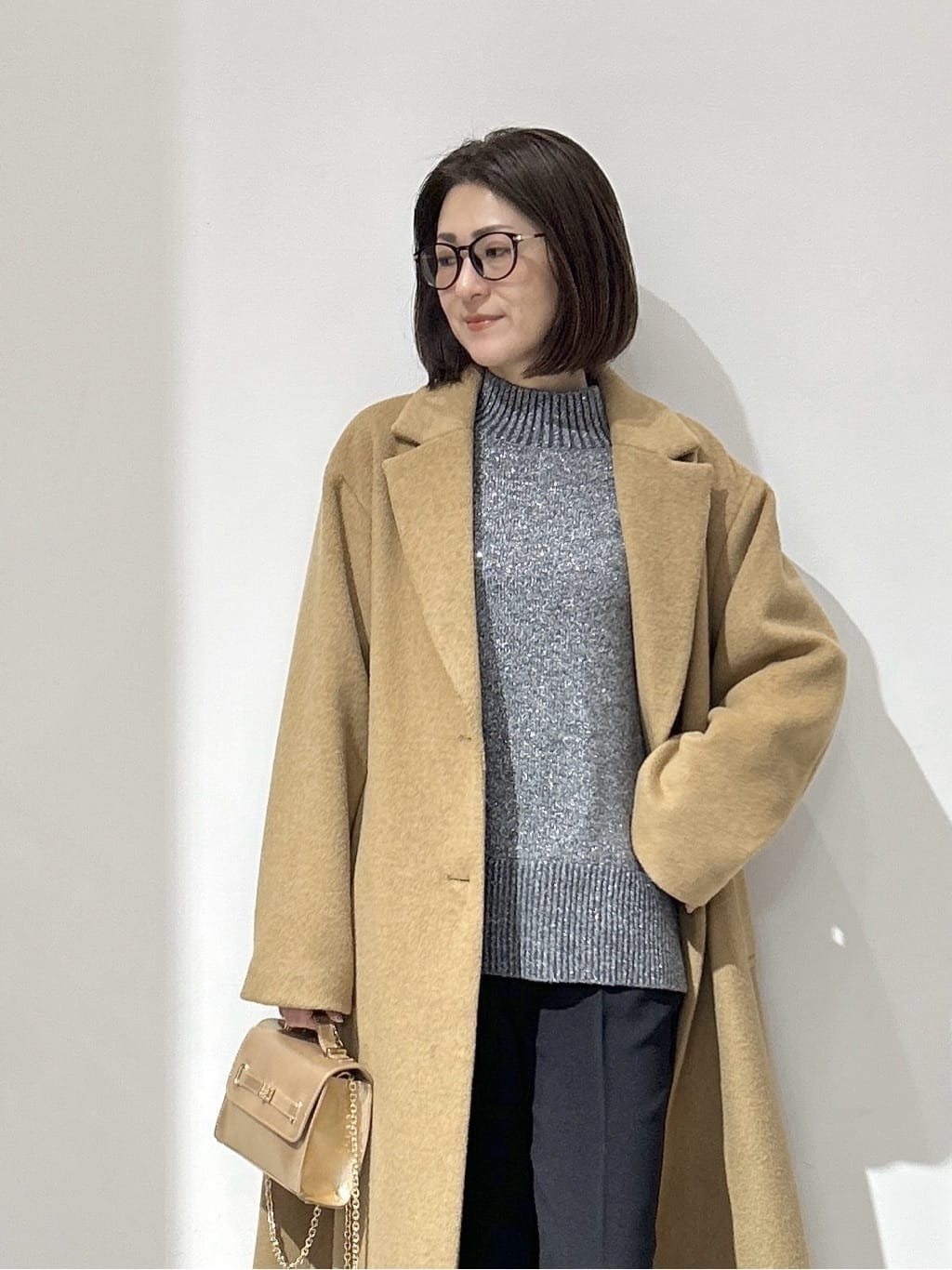 NAKAさんの「OPAQUE.CLIP｜カシミヤブレンドウールチェスターコート」を使ったコーディネート