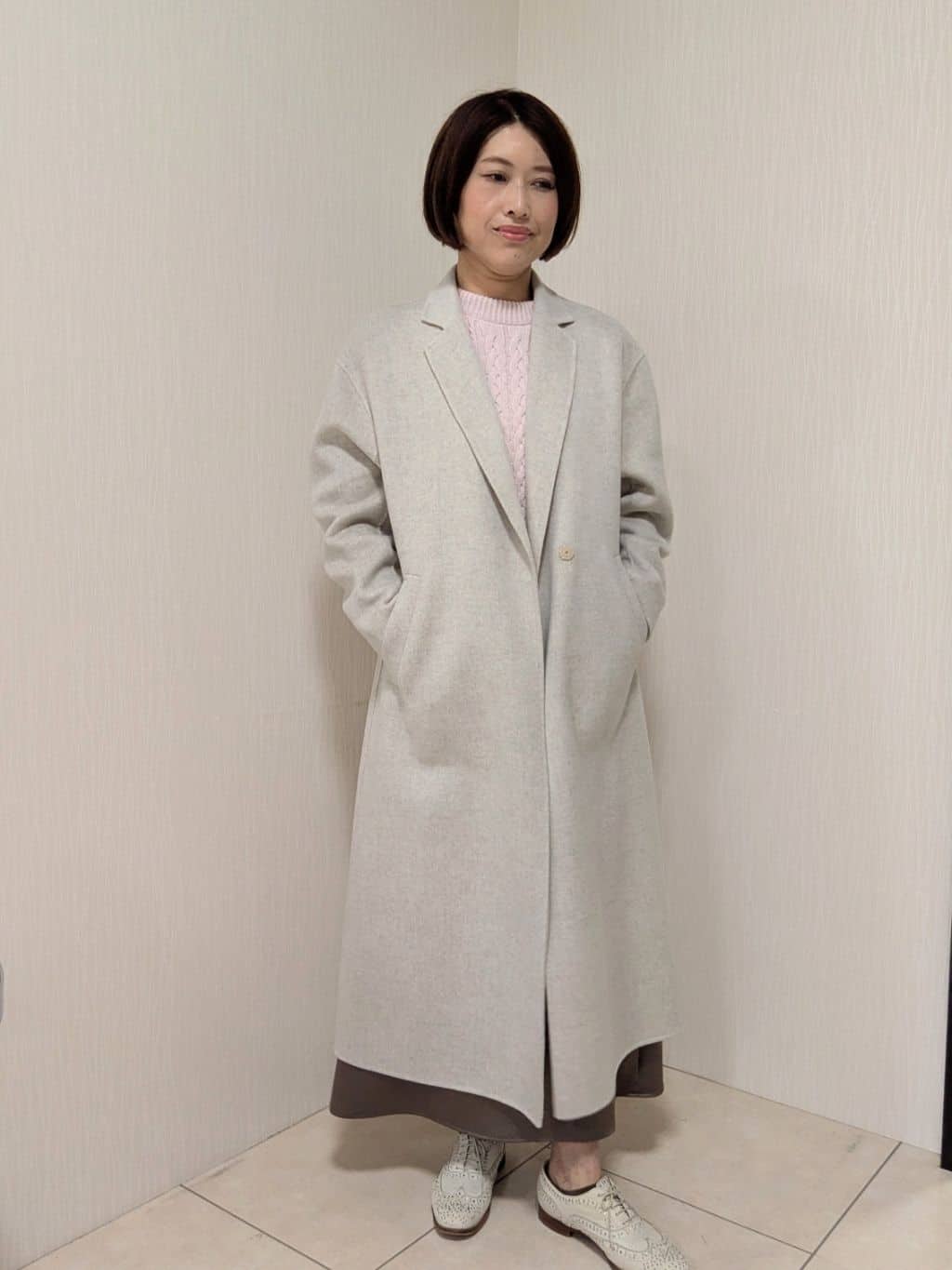 u-macoさんの「UNTITLED｜【ロング丈/軽やか】テーラード　リバーコート」を使ったコーディネート