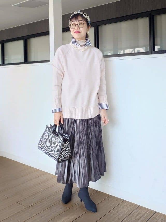 MUTSUKOさんの「UNTITLED｜【重ね着レイヤード/スーツブラウス】ファインブロードベーシックシャツ」を使ったコーディネート