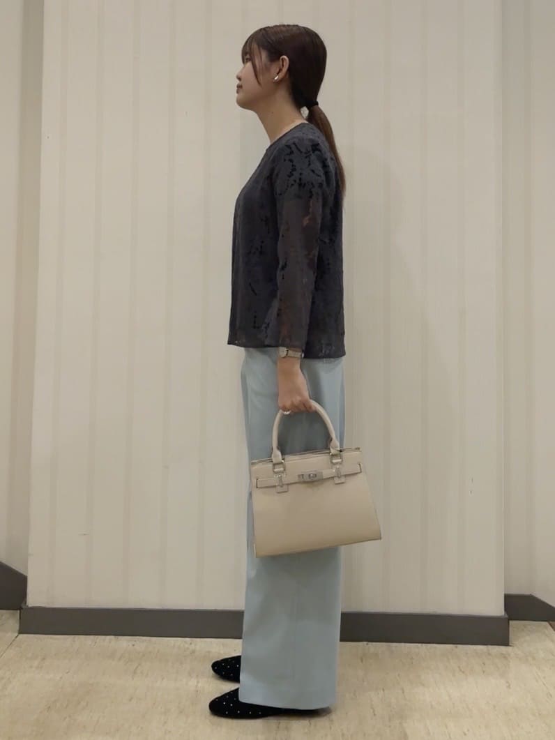 ちひさんの「INDIVI｜【新作褒められパンツ】快温ワイドパンツ」を使ったコーディネート