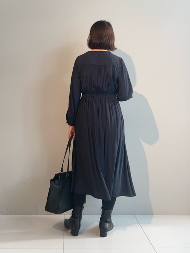 murayamaさんの「INDIVI｜【軽量／ウール混】ライトフォルム ロングコート」を使ったコーディネート