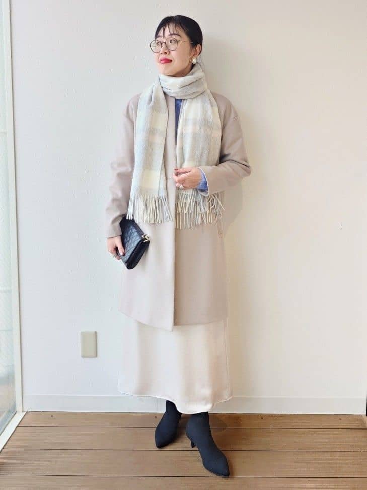 MUTSUKOさんの「UNTITLED｜【ゆったり】アルパカ混シャギーニット」を使ったコーディネート