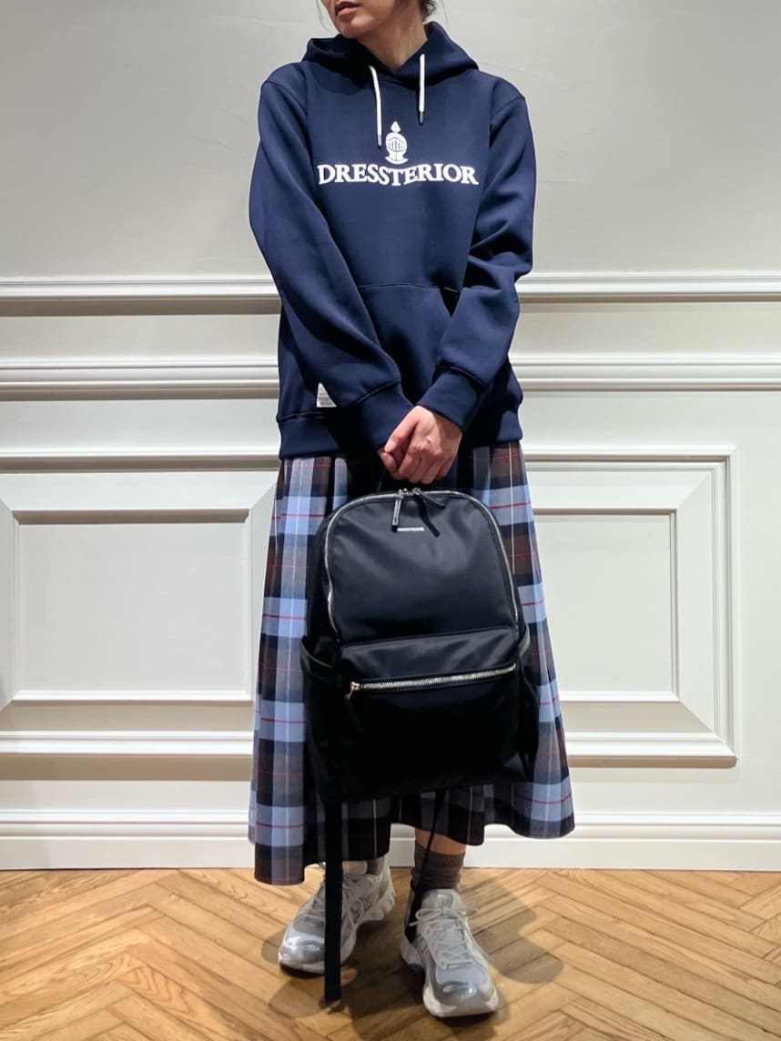 TSUKUIさんの「DRESSTERIOR｜【再入荷/荷重軽減】サスペンションマルチポケットリュック」を使ったコーディネート