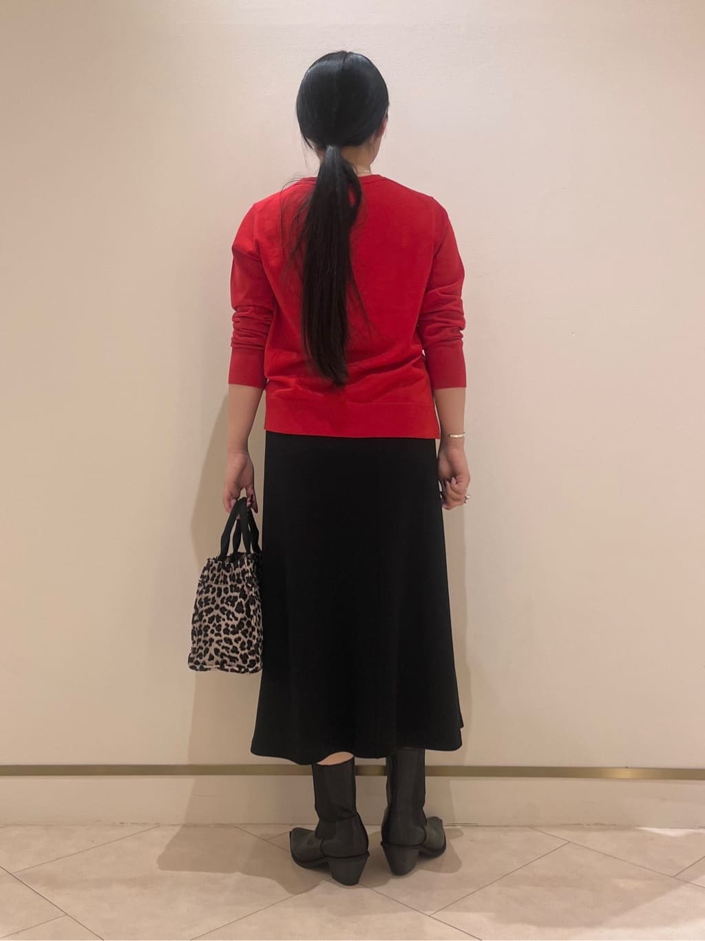 hasuさんの「INDIVI｜【配色デザイン／ショート丈】ウールリバー ノーカラーコート」を使ったコーディネート