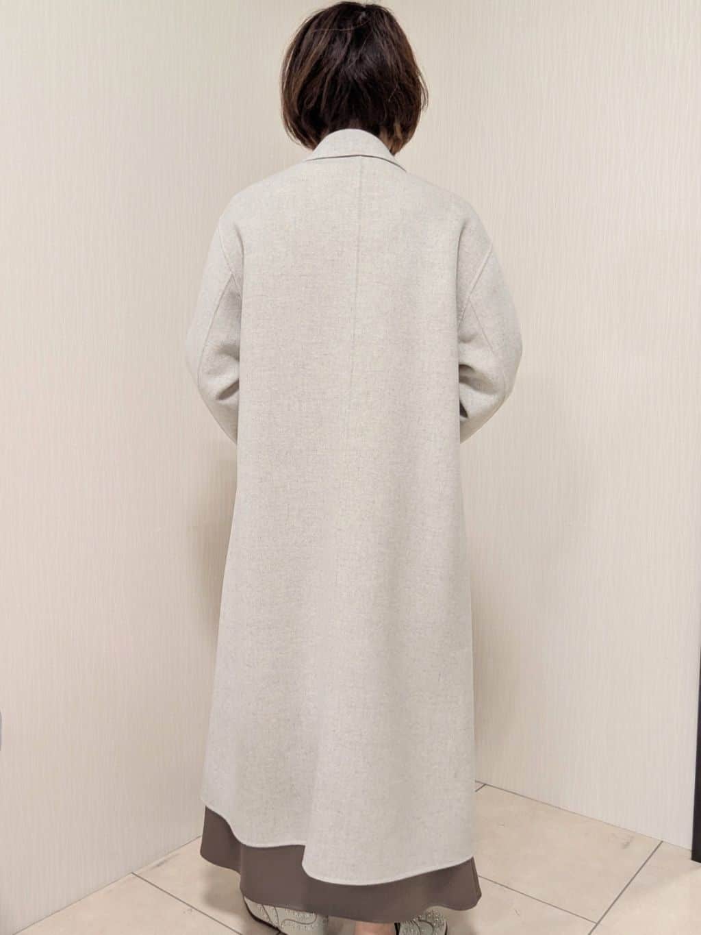 u-macoさんの「UNTITLED｜【ロング丈/軽やか】テーラード　リバーコート」を使ったコーディネート
